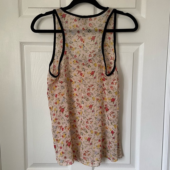 BCBGeneration Sheer floral tank top - Picture 2 of 5